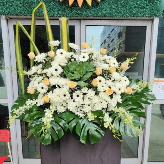 Sympathy Flowers Singapore - Free Same Day Delivery 34 Sky