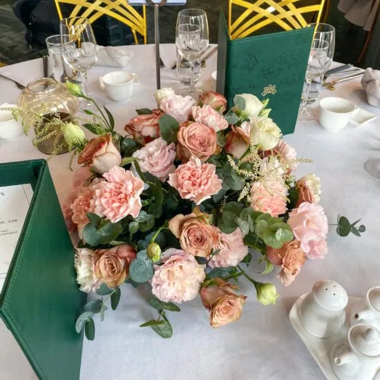 Best Flowers for Wedding: How to Choose Wedding Flowers 8 Singapore Wedding Table Center Piece